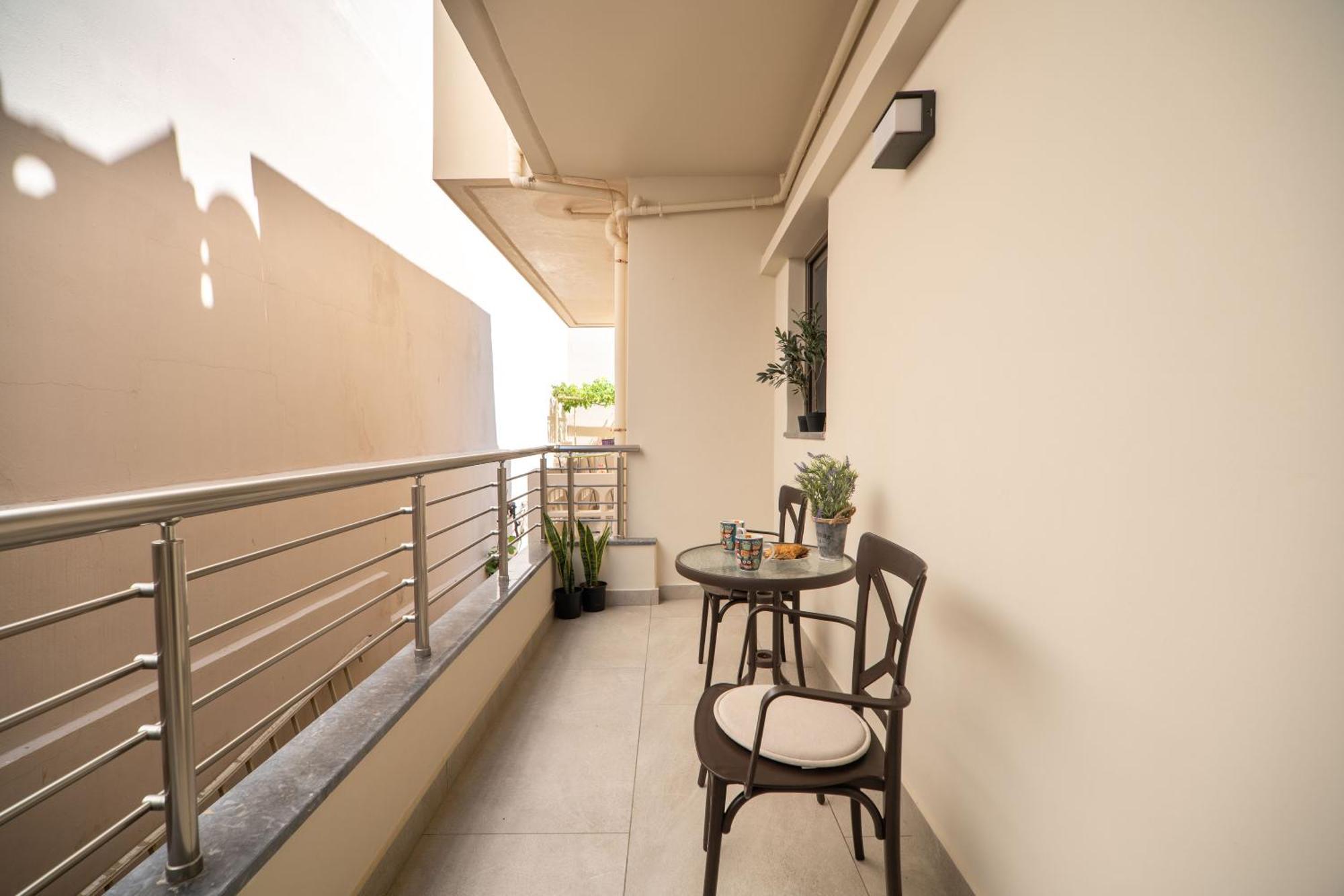 Cozy Spot Near The Beach Platanias  Bagian luar foto