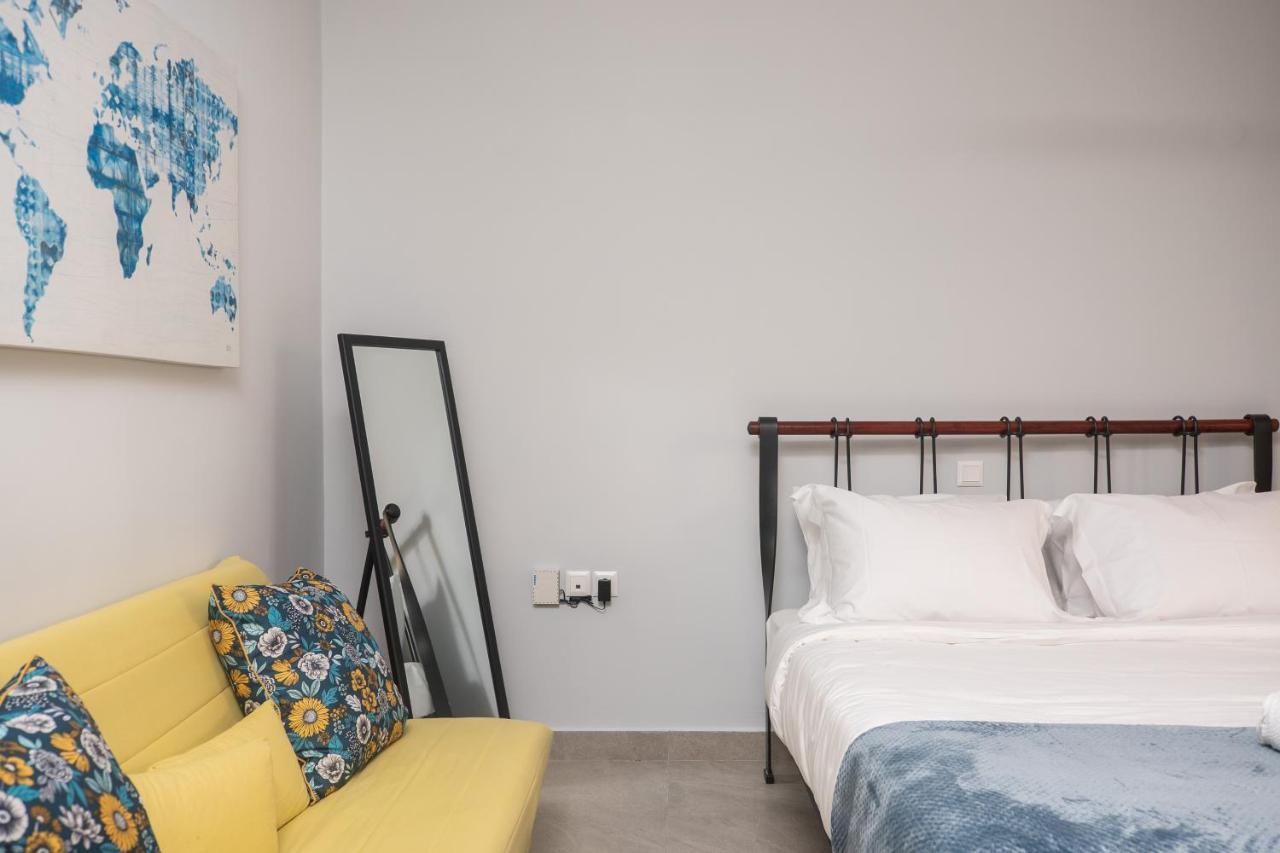 Cozy Spot Near The Beach Platanias  Bagian luar foto